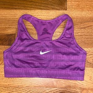 Nike Dri Fit Swoosh Medium Impact Sports Bra